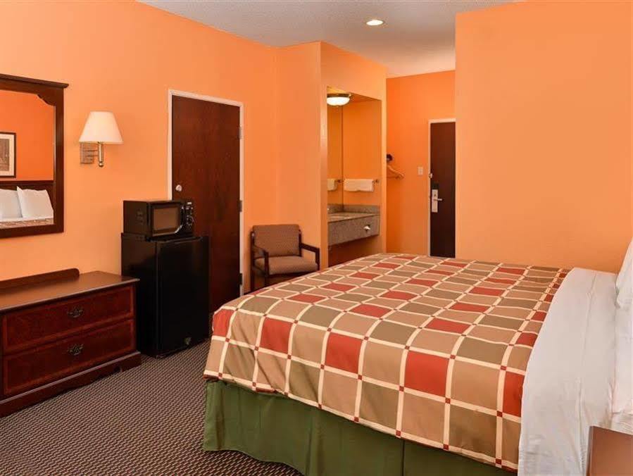 Executive Inn & Suites Breaux Bridge, La المظهر الخارجي الصورة